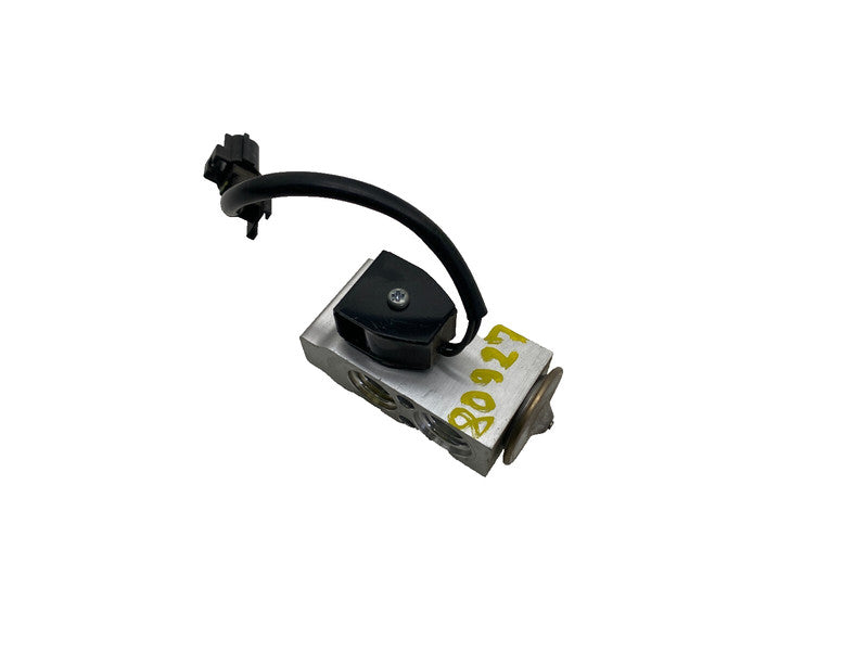 600848100B ⭕ 12-20 Tesla Model S MS A/C Line TXV Evaporator Valve w/ Solenoid 6008481-00-B