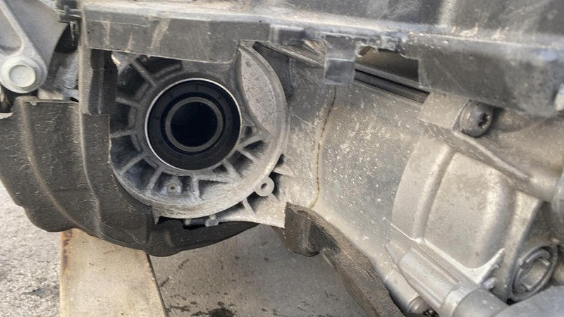 PT00046119 H 2022-2024 Rivian R1S Electric Engine Power Inverter Front Drive Unit Quad Motor