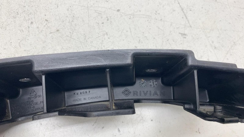 PT00670075B ⭕ 2025 Rivian R1S Right Side Cartridge Fender Air Curtain Bracket PT00670075-B