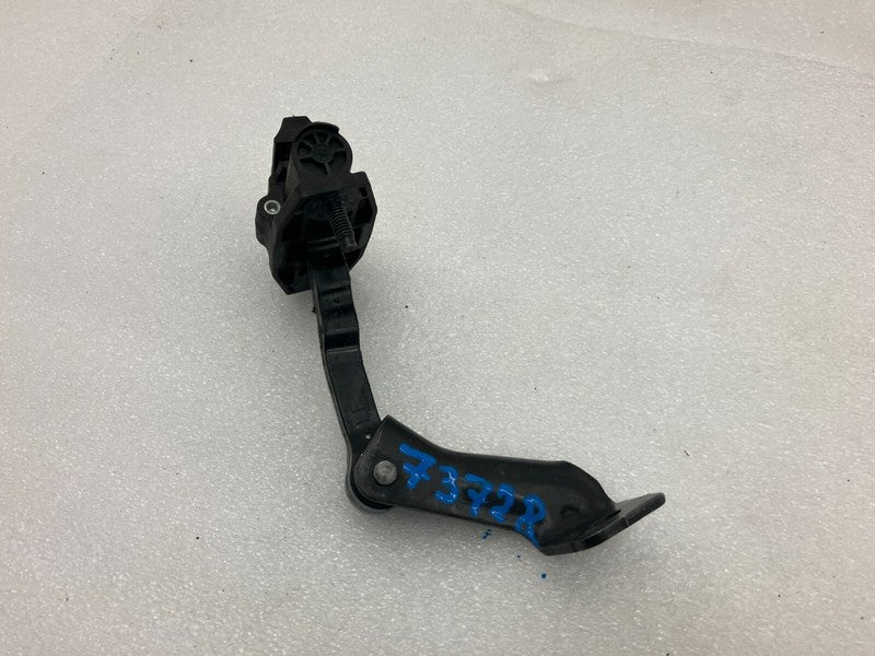 0298-C ⭕2017-2023 Tesla Model 3 M3 Front Passenger Door Check Strap Brake Stopper Right