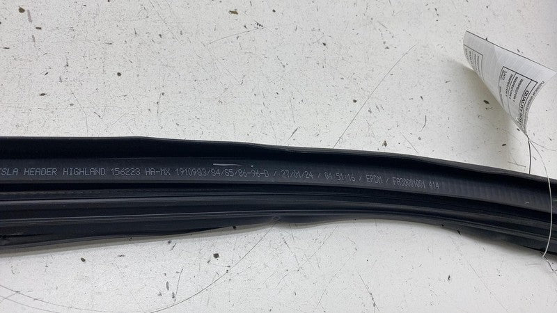 191098300D ⭕ 24-25 Model 3 Front Left Primary Body Weatherstrip Rubber Seal LH 1910983-00-D