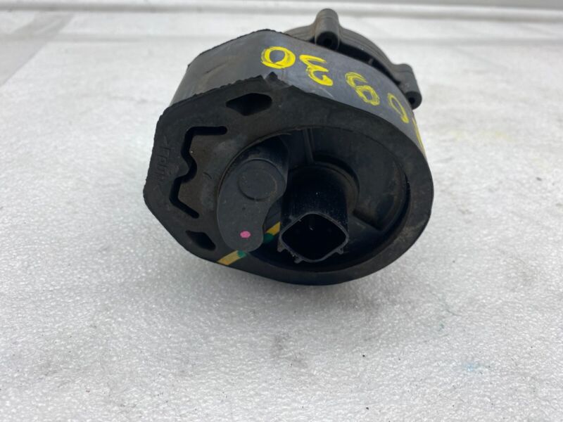 Does Not Apply 2016-2020 Tesla Model S X Cooling System Auxiliary Water Coolant Pump FWD Assy