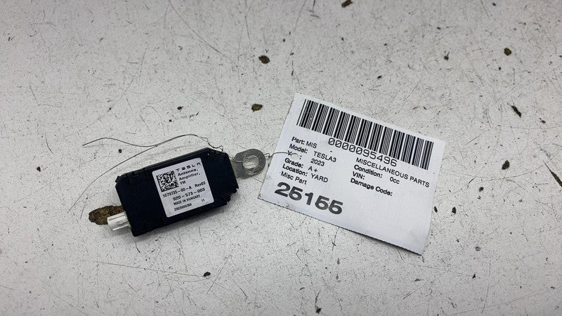 ⭕ 17-23 Tesla Model 3 Infotainment Radio FM Antenna Amplifier AMP 1079