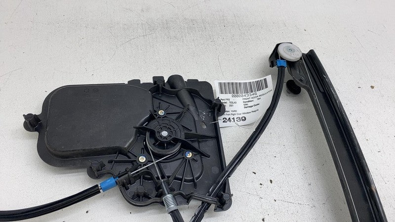 ⭕17-23 Model 3 Front Right Window Regulator Motor w/ Closeout Panel 10