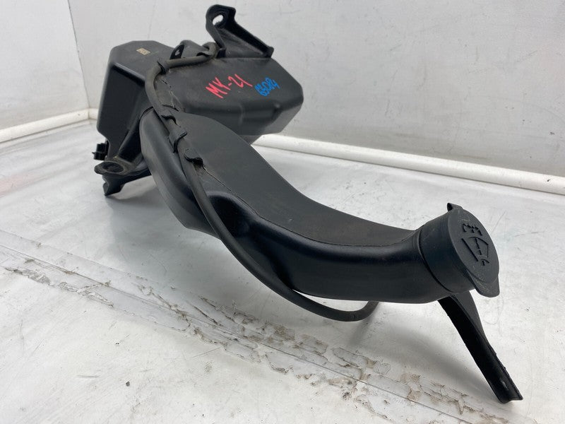 1490400 00 B 20-23 Model Y Windshield Washer System Fluid Tank Reservoir & Motor 1490400-00-B