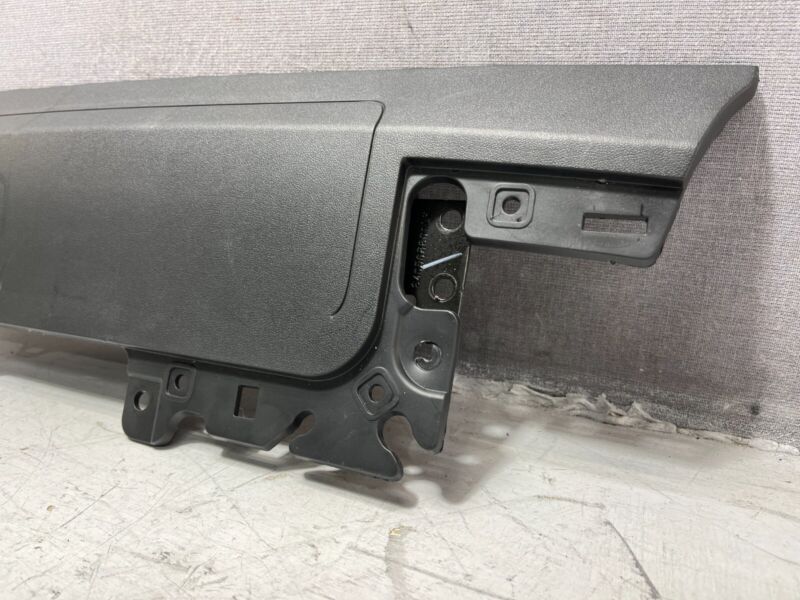 640508500F ❇️17-23 Tesla Model Y 3 Right Knee Airbag Passenger Safety Module RH OEM 1077826