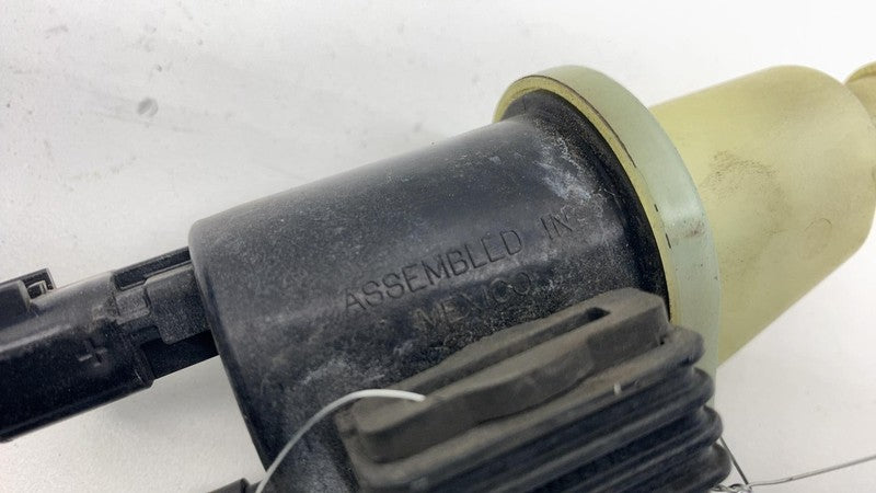 2013-2018 Ford C-Max Carbon Filter Fuel Vapor Purge Valve Pipe Tube Canister