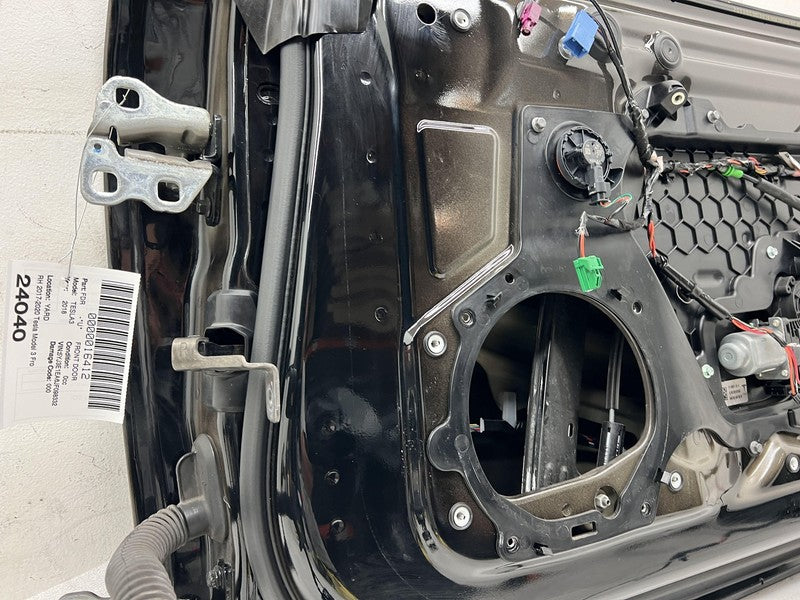 ⭕ 17-20 Tesla Model 3 Front Right Door Shell Panel Right Black PBSB 10