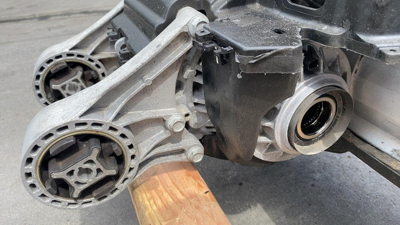 PT00054484 F ⭕ 22-23 Rivian R1T R1S Electric Engine Rear Drive Unit Quad Motor PT00054484-F