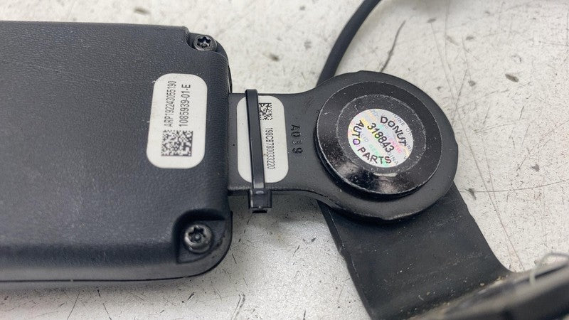 ⭕ 17-23 Model 3 Rear Driver Side 2nd Row Seatbelt Buckle Black Left 10