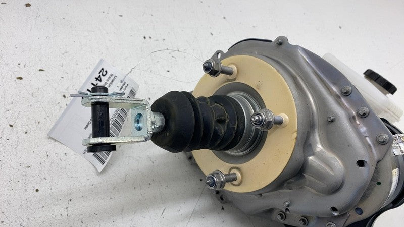 1188671 00 A 2020-2024 Tesla Model Y iBooster Power Brake Booster Master Cylinder Reservoir