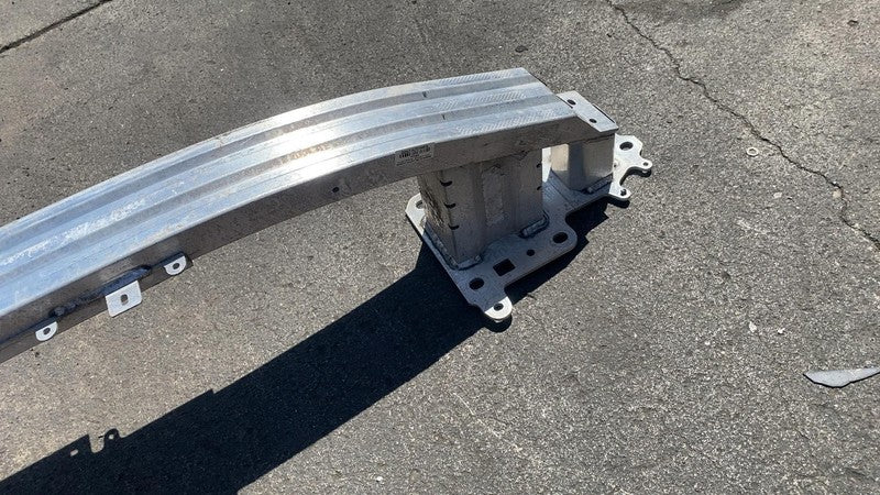 68234255AB ⭕ 17-20 Chrysler Pacifica Front Bumper Reinforcement Impact Beam Bar 68234255AB