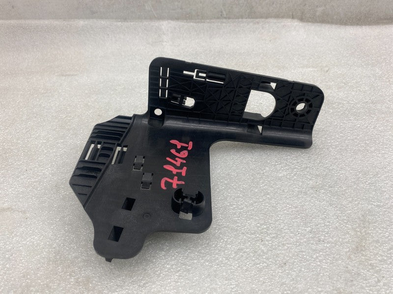 105230100B ⭕ 16-20 Model S Front Trunk 12V Fuse Box Cable Holder Mount Bracket 1052301-00-B