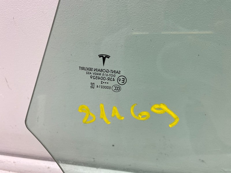 E9 43R-004529 ⭕17-23 Tesla Model 3 Rear Passenger Side Door Window Glass Right Single Pane OEM