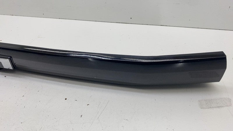 23236369 ⭕ 16-19 Chevrolet Silverado 1500 Front Center Grille Trim w/ Logo Badge 23236369