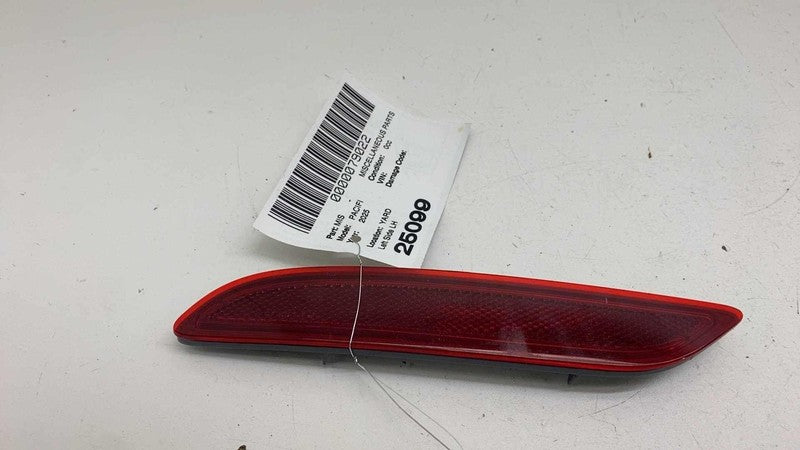 68230395AA ⭕ 2017-2025 Chrysler Pacifica Rear Driver Side Bumper Reflector Left 68230395AA