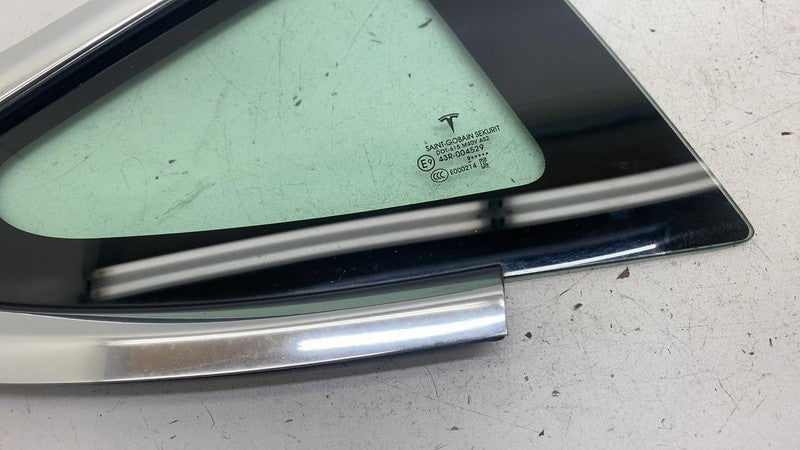 1080706-00 ⭕ 2017-2020 Tesla Model 3 Rear Right Quarter Fixed Window Glass OEM 1080706-00