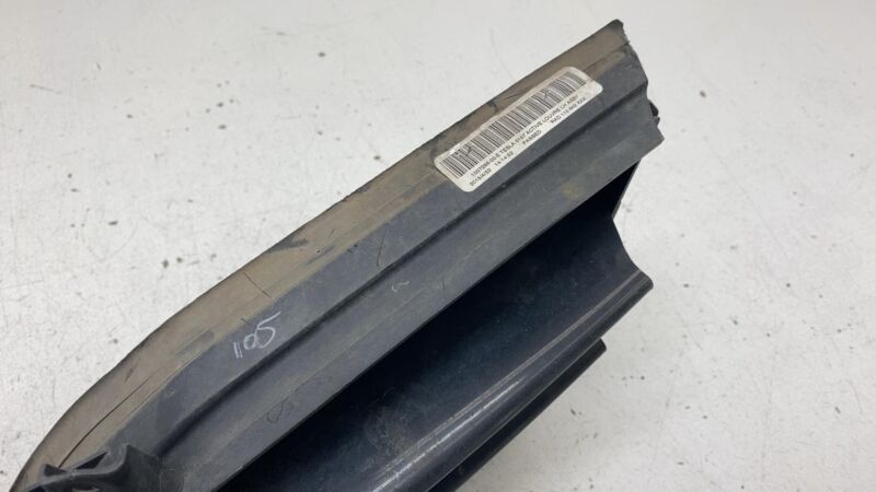 100726800E 2012-2015 Tesla Model S MS Front Left Bumper Active Louvre Shutter Grille Assy