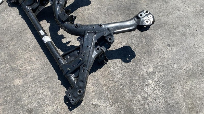 1044531 00 B 2020-2023 Tesla Model Y Front Suspension Subframe Structure Cradle Crossmember