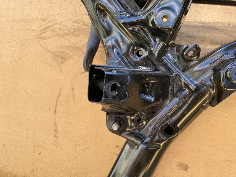 104453100B 20-23 Model Y Front Subframe Crossmember Cradle + Stabilizer Stabar 1044531-00-B