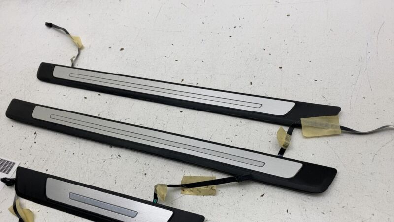 4KE947418 19-23 ETron Front/Rear Left/Right Door Step Sill Scuff Plate 4KE947427/4KE947428