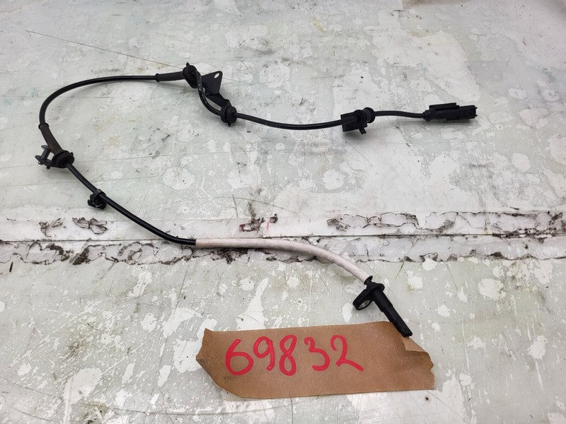 600916700A ⭕ 12-15 Tesla Model S Front Right Anti-Lock ABS Wheel Speed Sensor 6009167-00-A