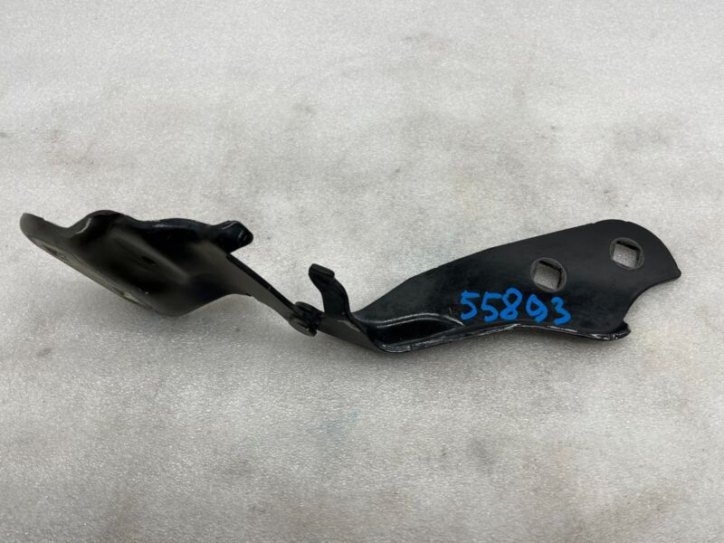 1098792 00 D 2017-2022 Tesla Model 3 Driver Side Hood Hinge Closing Mechanism LH 1098792-00-D