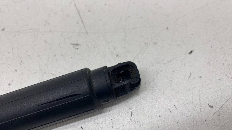 31689670 ⭕ 2023 Polestar 2 PS2 Rear Passenger Right Tailgate Gas Cylinder Strut 31689670