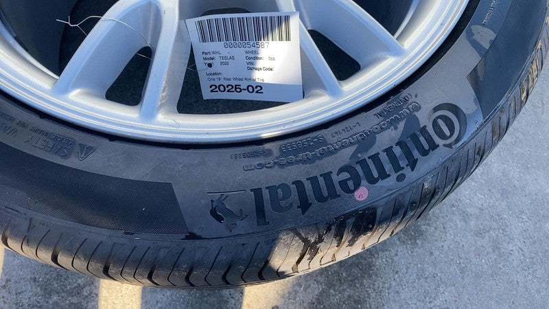 142022200A 2021-2023 Tesla Model S Rear Wheel Rim 19x10.5 +45MM w/ Continental Tire 285/40