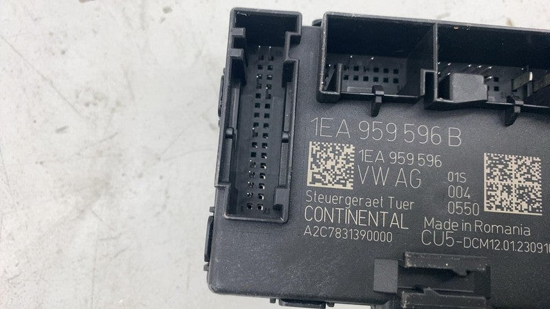 ⭕2021-2023 Volkswagen ID.4 Rear Passenger Window Control Module Right 1EA959596B