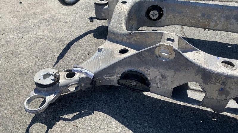 32333923 32346759 32283526 32221129 ⭕ 21-23 Polestar 2 Rear Subframe Cradle Crossmember w/ Stabilizer Bar 32333923