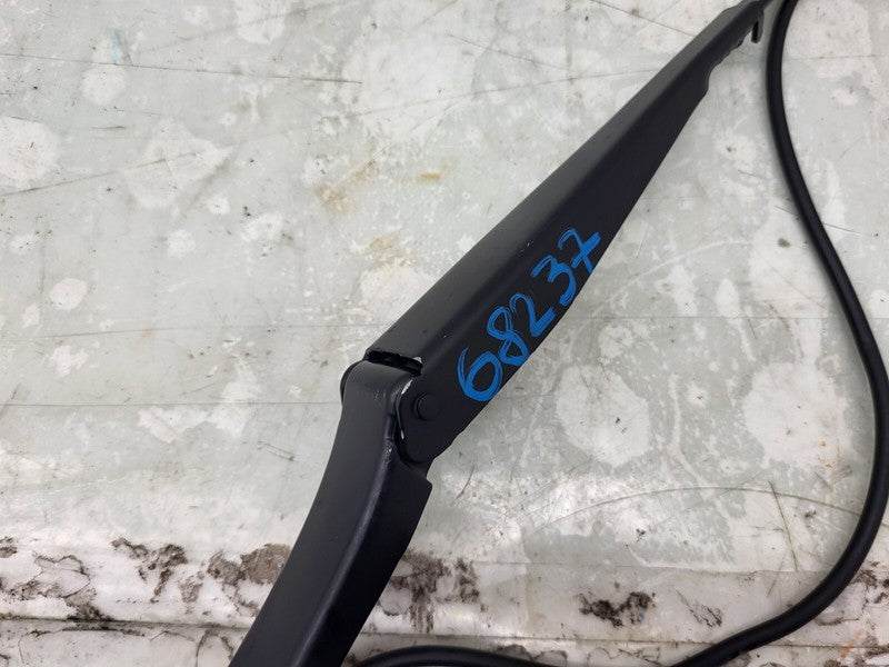 107672900C ⭕ 2017-2022 Tesla Model 3 Front Windshield Wiper Arm & Blade Right 1076729-00-C
