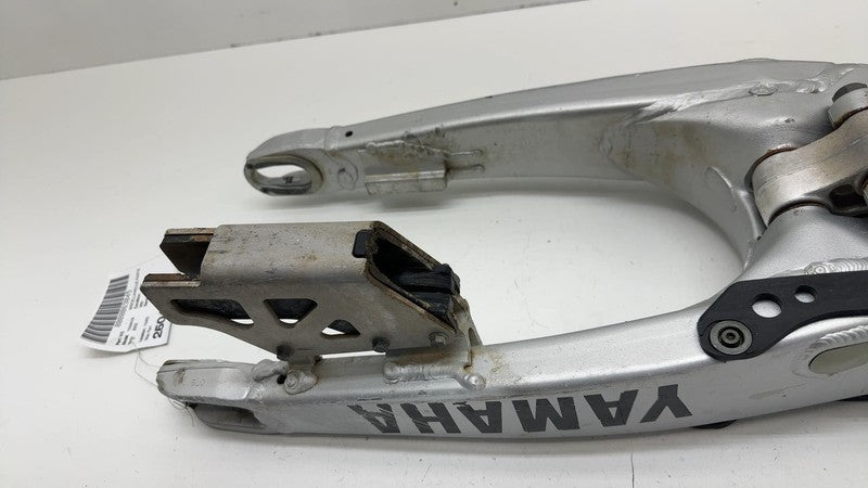 ⭕ 2002-2004 Yamaha YZ250F Rear Swingarm Suspension Swing Arm w/ Shock
