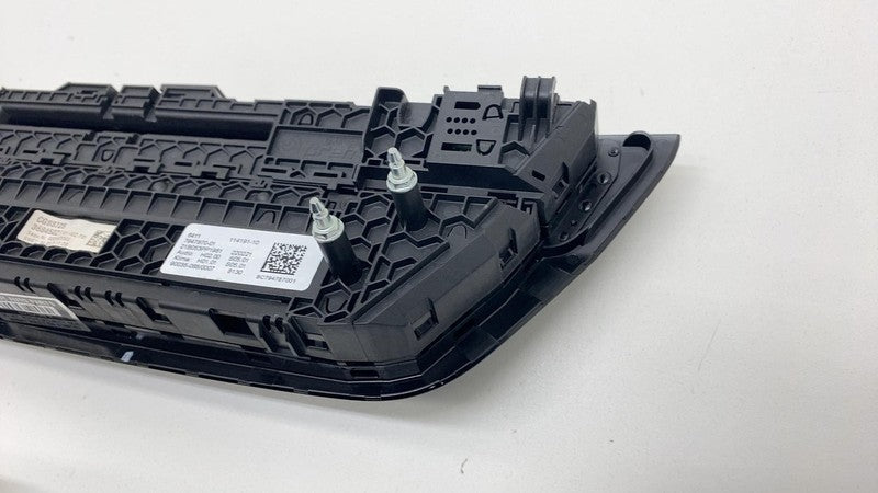 2021 BMW 530e G30 AC Heater Climate Radio Stereo Control Switch Button