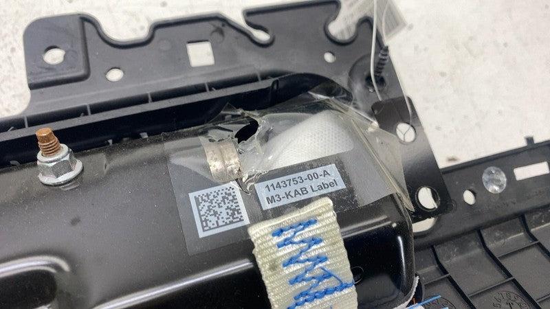 107782600D ⭕ 2017-2023 Tesla Model 3 Right Lower Knee Safety Airbag Module RH 1077826-00-D