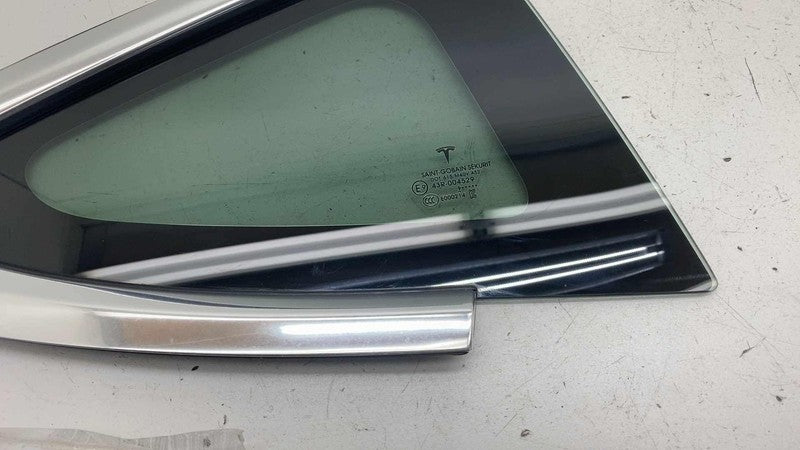 108070600H ⭕ 2017-2020 Tesla Model 3 Rear Right Quarter Fixed Window Glass RH 1080706-00-H
