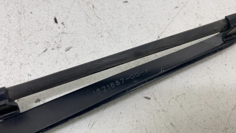 ⭕ 17-23 Tesla Model 3 Front Windshield Wiper Arm Right (No Blade) 1621