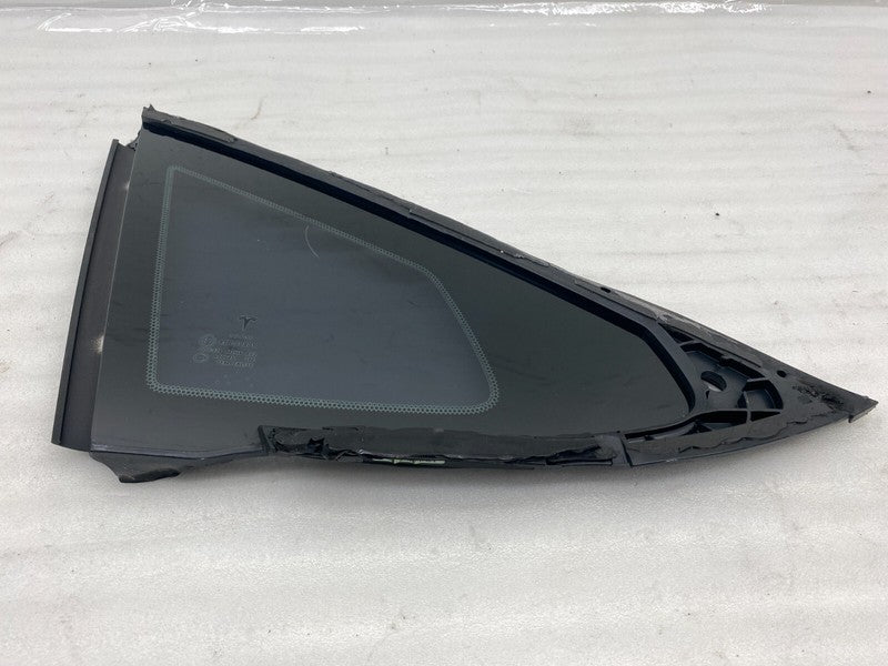 E6 43R-008010 ⭕ 2012-2020 Tesla Model S Rear Passenger Side Quarter Fixed Glass Right RH Assy