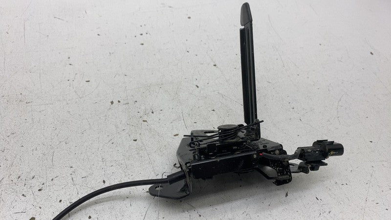 81130CV900 2022 2023 2024 Kia EV6 Hood Bonnet Lock Latch Release w/ Cable Connect Assembly