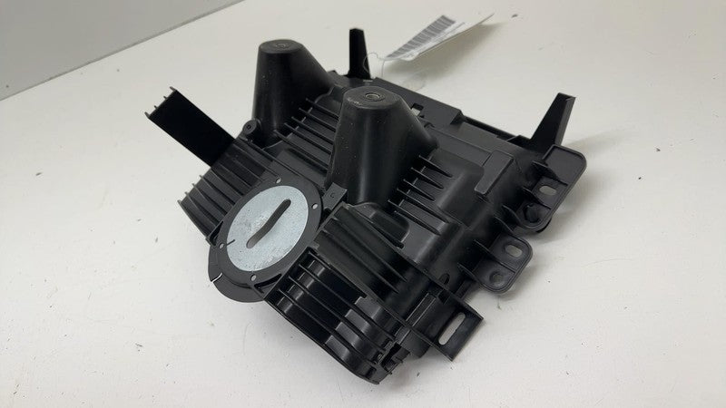 LJ9T14A254AC ⭕ 2021-2023 Ford Mustang Mach-E Front Right Mount Support Bracket LJ9T-14A254-AC