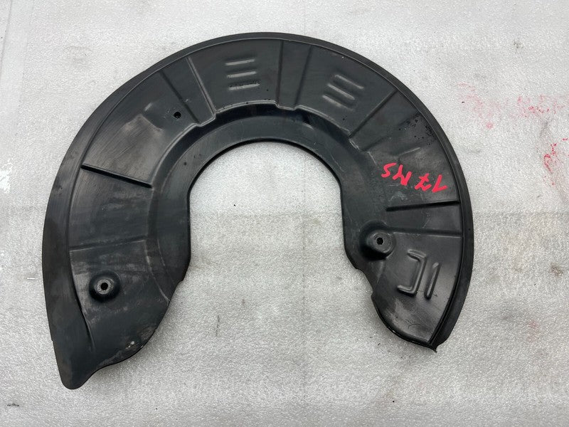 1045951 01 B ⭕ 12-20 Model S Front Passenger Side Brake Rotor Dust Shield Right 1045951-01-B