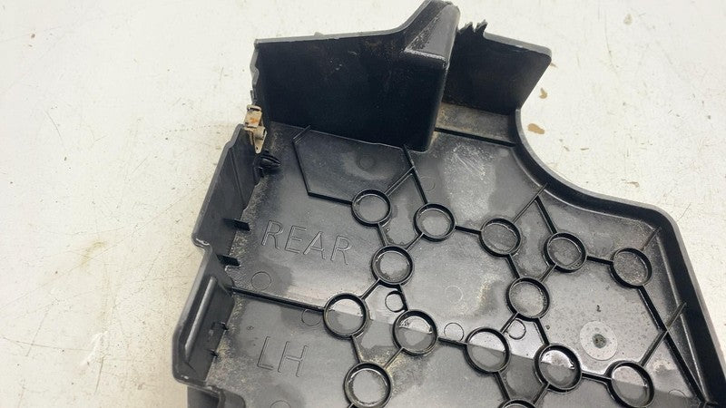 ⭕ 2022 Rivian EDV-700 Van Rear Driver Side Bracket Cladding Left LH PT