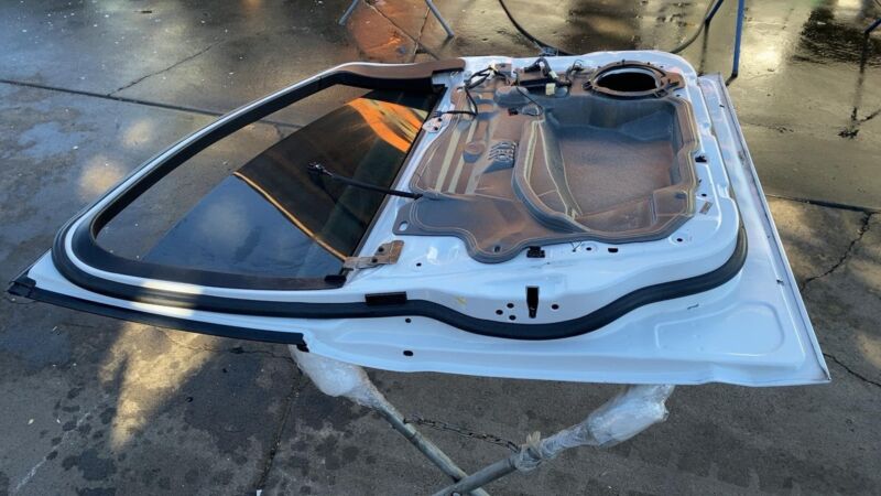 2013-2018 Ford C-Max Front Driver Side Door w/ Glass Assembly Left White YZ
