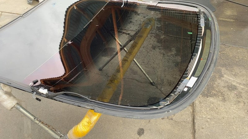 ⭕ 17-20 Model 3 M3 Rear Trunk Panoramic Backlite Glass Back Section 14