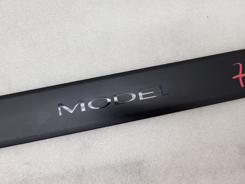 149430100A ⭕20-24 Model Y Front Left or Right Door Sill Scuff Plate Cover Trim 1494301-00-A
