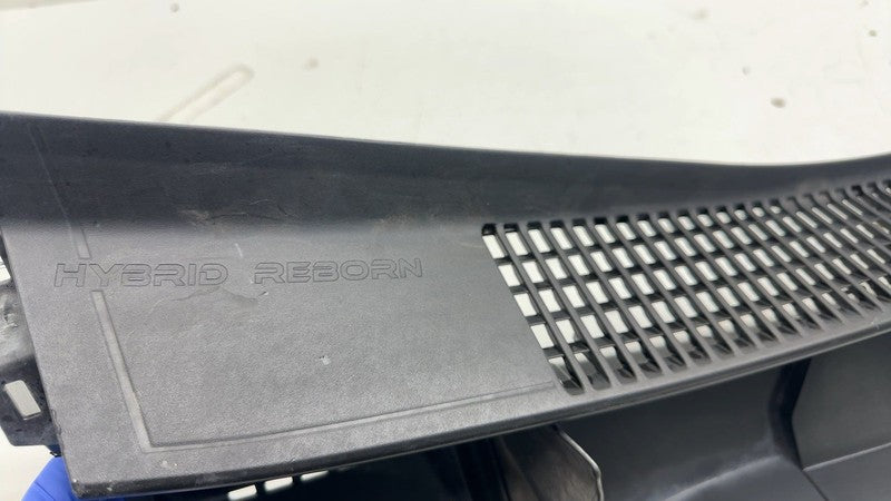 ⭕ 2023-2025 Toyota Prius Front Windshield Wiper Cowl Vent Trim Panel 5