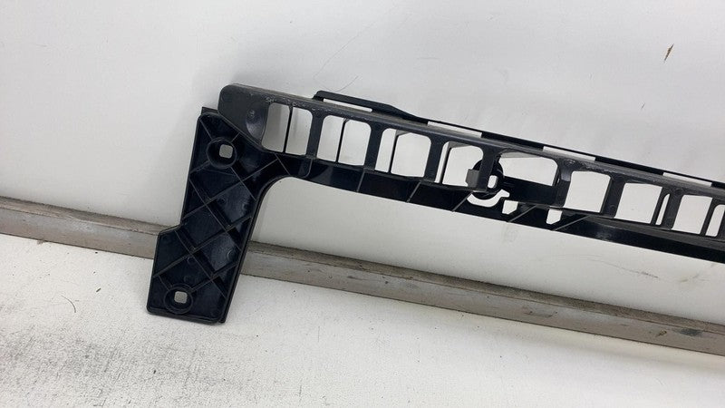 5112 7296779 ⭕ 2014-2021 BMW i3 Rear Bumper Upper Center Mount Bracket Assembly OEM 7296779