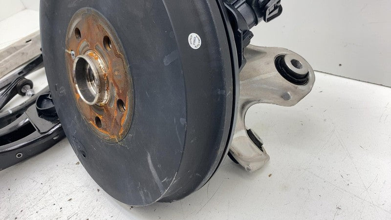 Knee Assembly VOLKSWAGEN ID4 Left 25