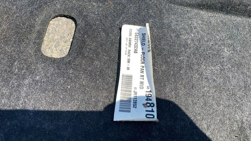 68227432AB ⭕ 17-23 Chrysler Pacifica Rear Right Under Body Splash Shield Guard 68227432AB