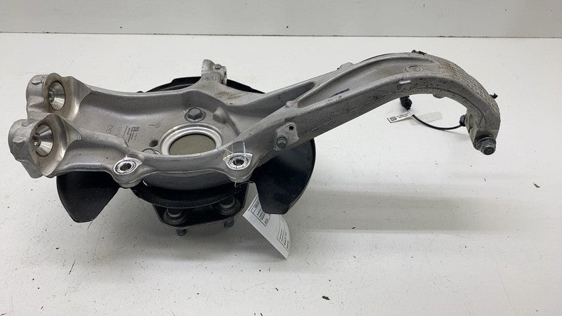 134465200B ⭕ 24-25 Model 3 Front Right Spindle Knuckle + Hub (Non-Driven) RH 1344316-00-D
